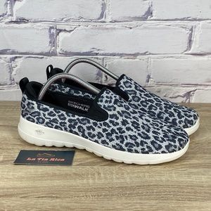Skechers GOwalk Joy Fiery Leopard Print Slip On